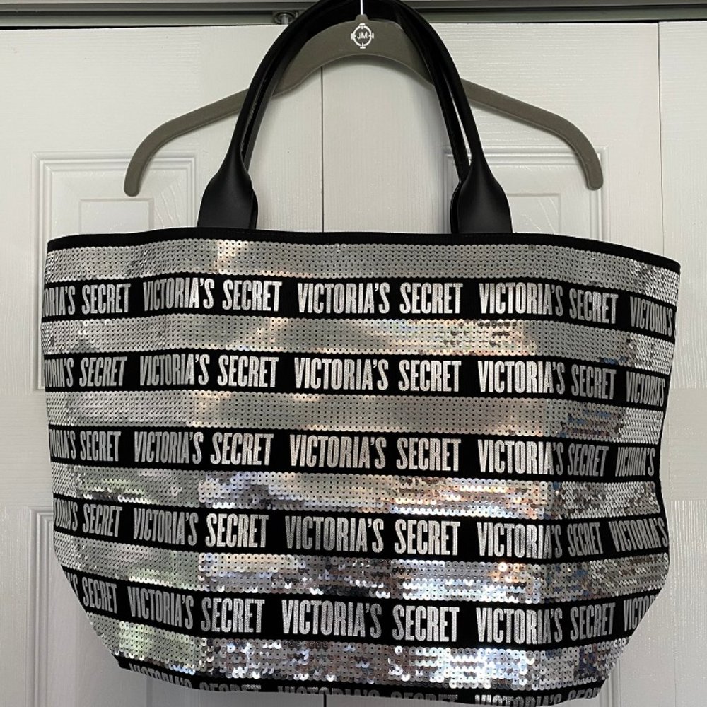 NWOT Black VS sequin tote and wristlet
